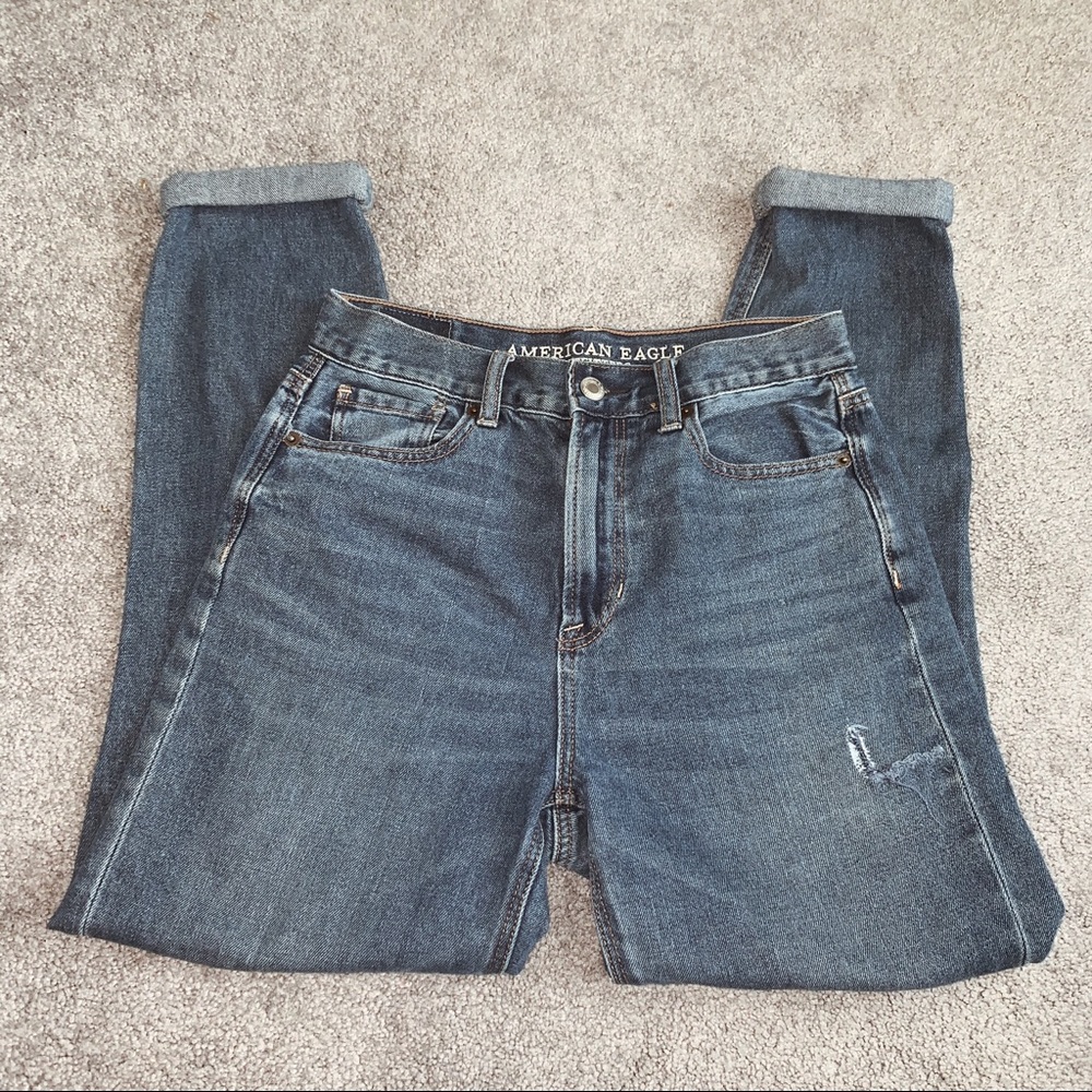 American Eagle Mom Jean